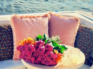 flowers-Chesapeake-bay-annapolis-maryland-thomas-point-light-house-boat-rental-charter-south-river