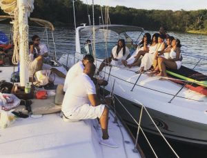 md-yacht-charter-rentals-near-me-maryland-baltimore-thomas-point-shoal-light-house-tour-chesapeake-bay-south-river-bridge-annapolis