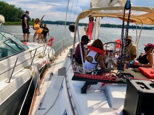 romantic-sunset-cruise-charter-annapolis-chesapeake-bay-maryland-thomas-point-light-house-south-river-maryland-boat-charter-rental-baltimore-yacht-captain-sailboat-powerboat-12-twelve-people